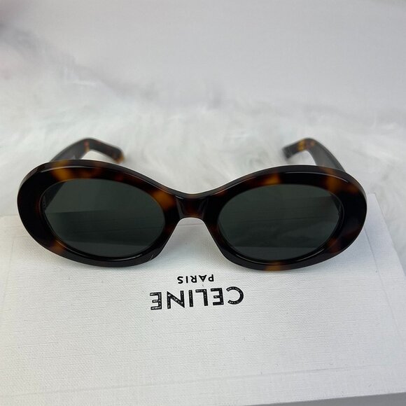 Celine Triomphe Oval Tortoise Sunglasses main image 4